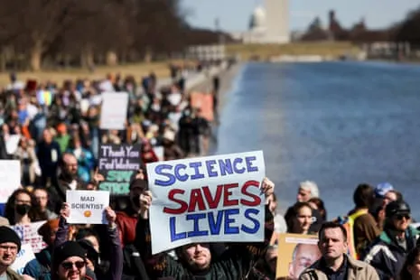 The President’s Campaign on Scientific Research Has US Public Health Experts Stunned: ‘They Are Ignoring Science’