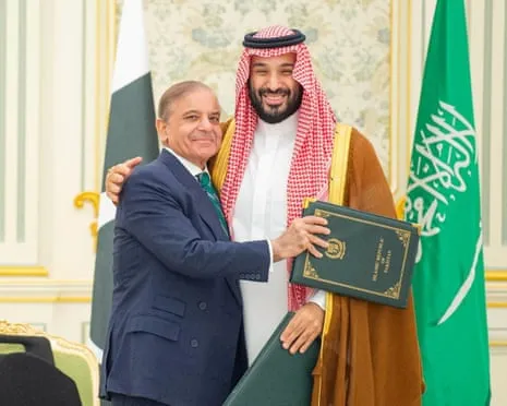 The Kingdom of Saudi Arabia and The Islamic Republic of Pakistan Sign Mutual Defence Agreement